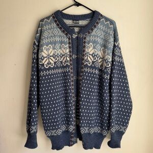 Dale wool of Norway cardigan